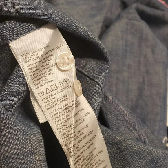 𝅺TOMMY Bahama denim long sleeve shirt size M NWT - Picture 7 of 7